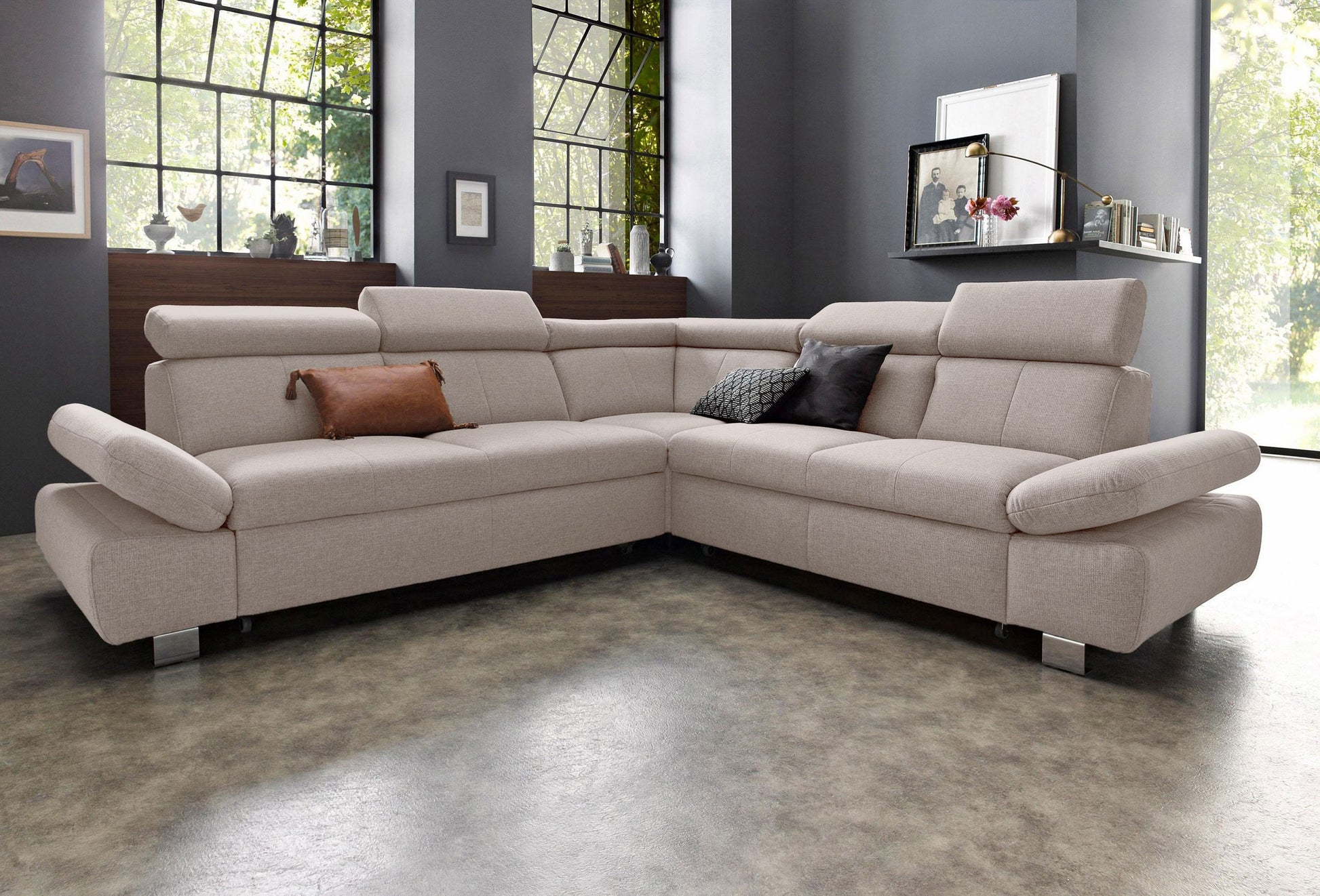 Ecksofa Happy in hellbeige, beige mit Schlaffunktion und Bettkasten pflegeleicht.