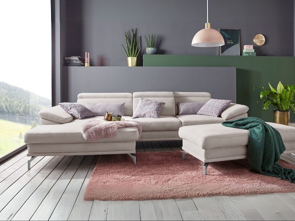 Ecksofa Beige mit Federkern und Sitztiefenverstellung in Luxus-Microfaser, Skandi Design Couch Scorpio.